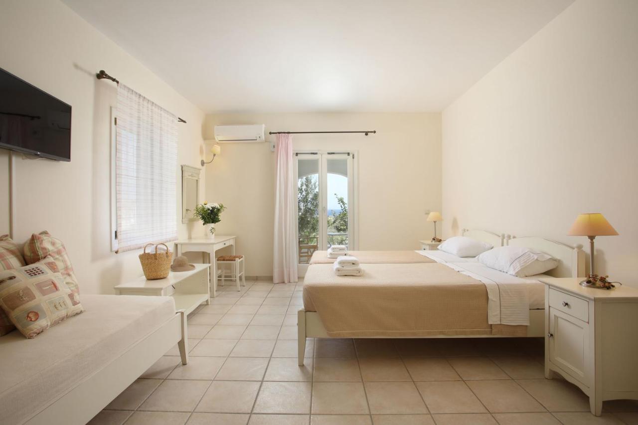 Aeolos Hotel Koufonisia Zewnętrze zdjęcie